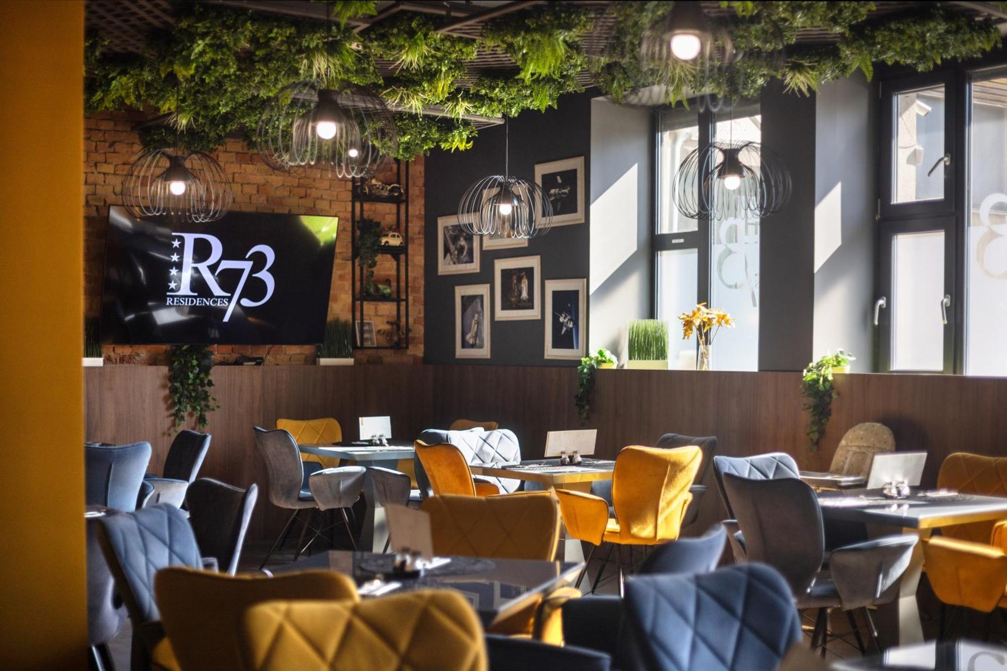 R73 Residences Печ Екстер'єр фото