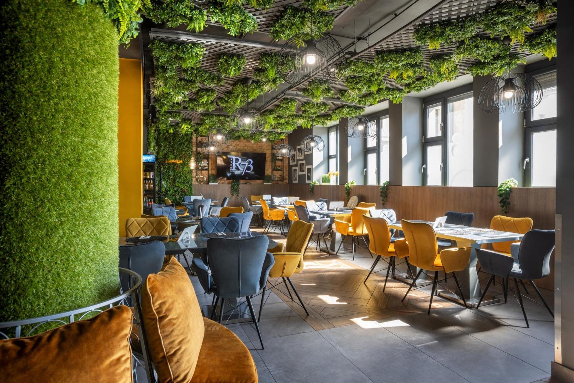 R73 Residences Печ Екстер'єр фото